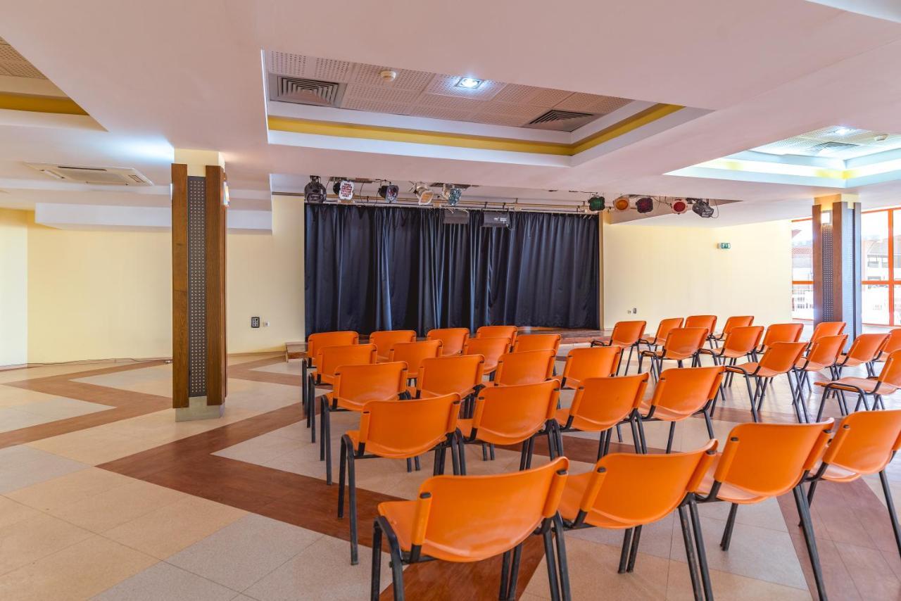 Kaliakra Beach Hotel Αλμπένα Εξωτερικό φωτογραφία