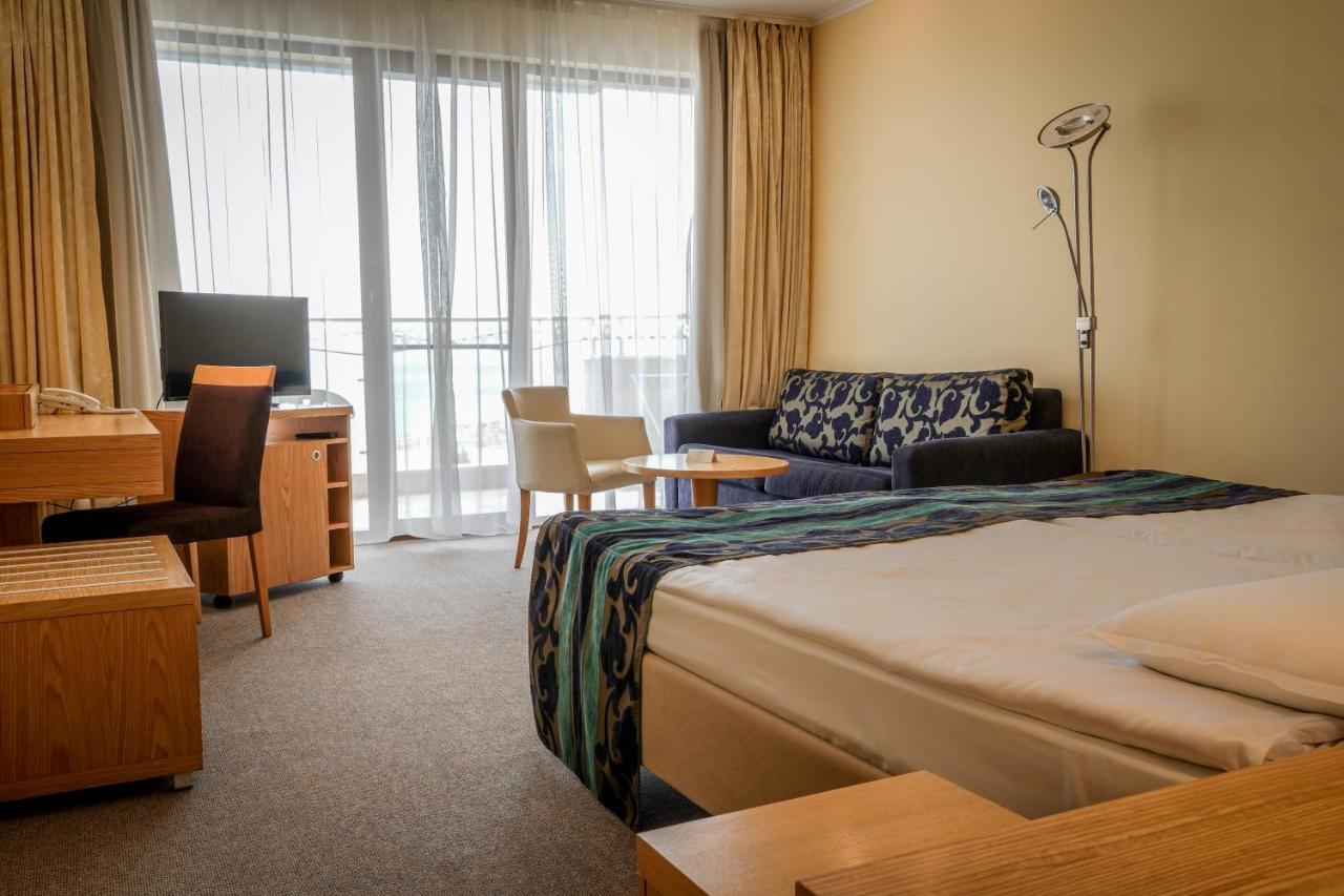 Kaliakra Beach Hotel Αλμπένα Εξωτερικό φωτογραφία